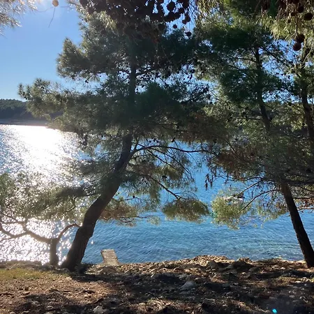 Holiday home Beautiful Stone House In Istria Krnica